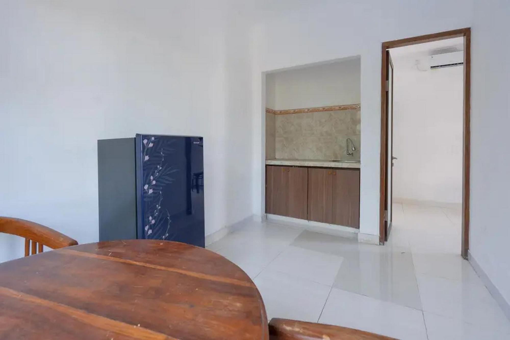 Ceria Guesthouse Seminyak Mitra Reddoorz Zewnętrze zdjęcie