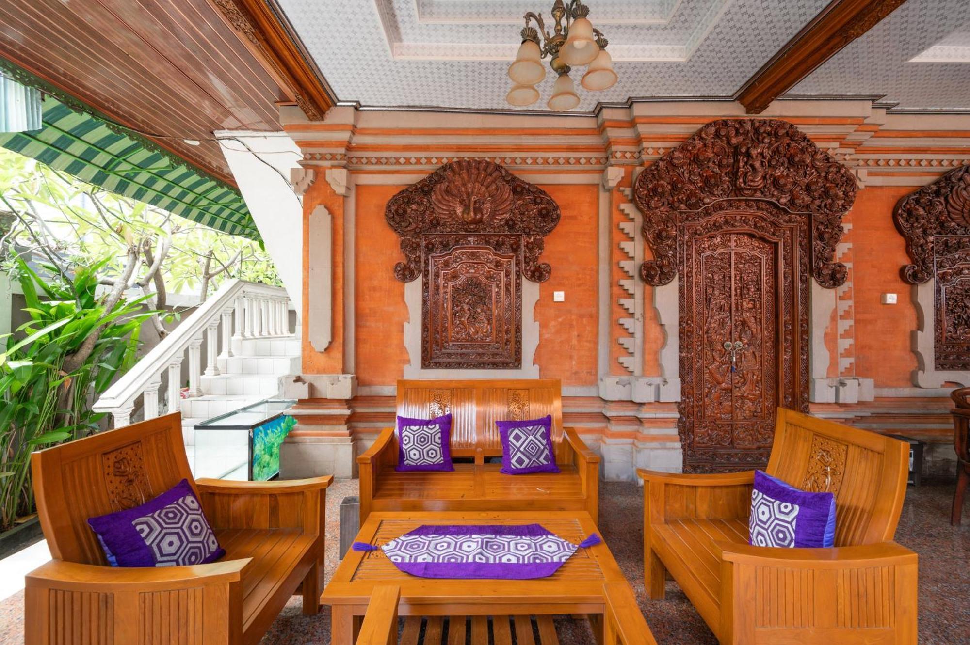 Ceria Guesthouse Seminyak Mitra Reddoorz Zewnętrze zdjęcie