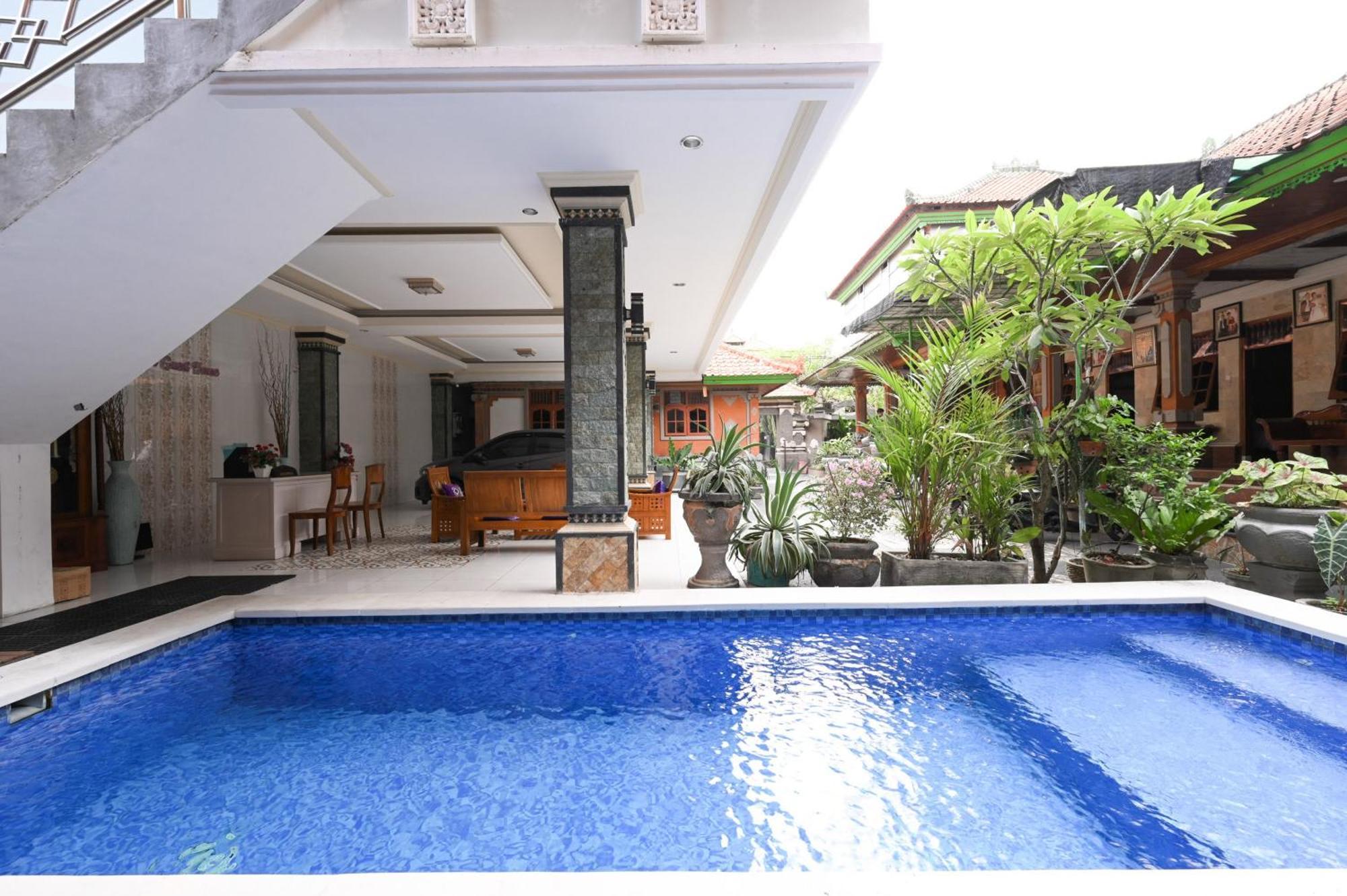 Ceria Guesthouse Seminyak Mitra Reddoorz Zewnętrze zdjęcie